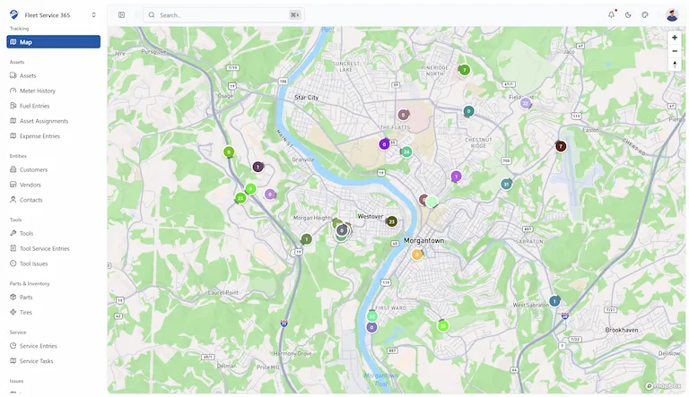 Fleet Service 365 live map showing tracked vehicles, trailers, and equipment across a region